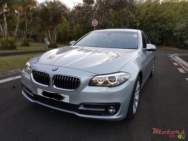 2015' BMW 528 photo #1