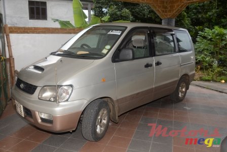 1999' Toyota noah photo #1