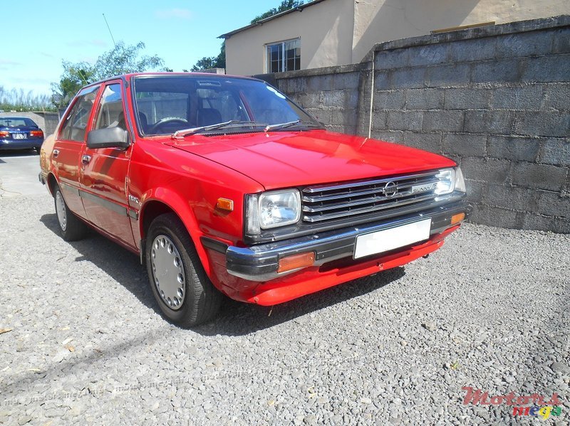 1984' Nissan photo #2