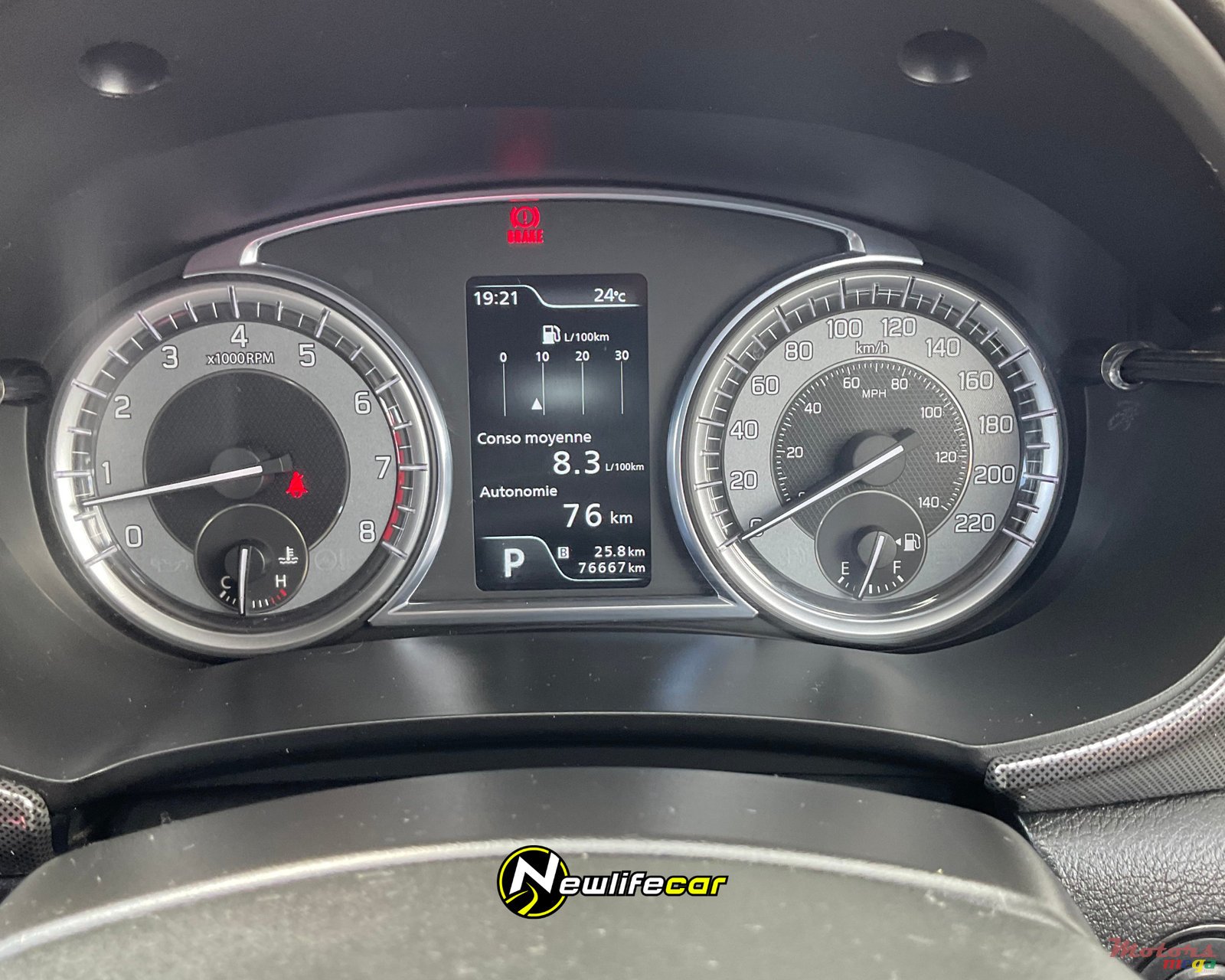 2021' Suzuki Vitara photo #7