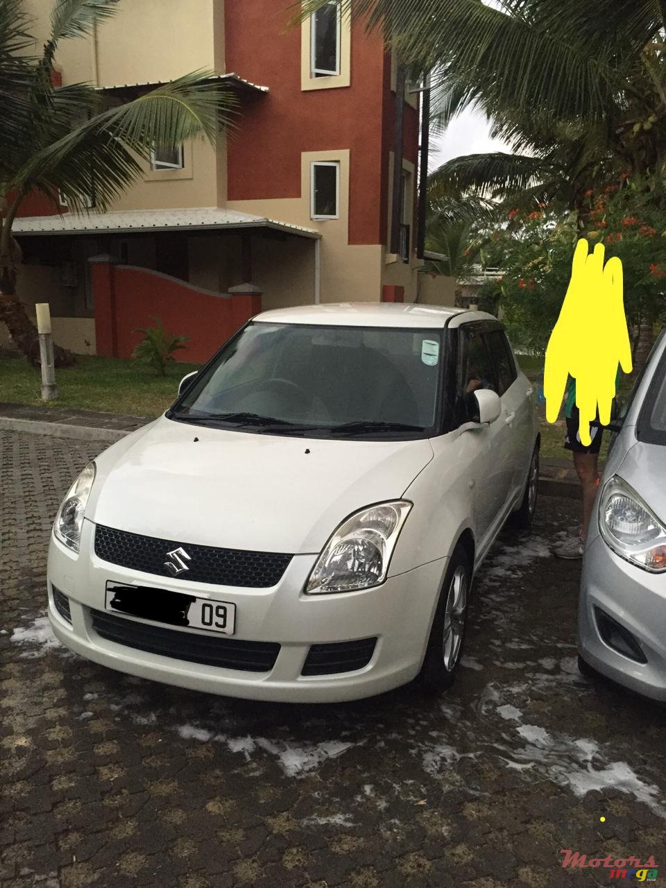 2009' Suzuki Swift photo #1