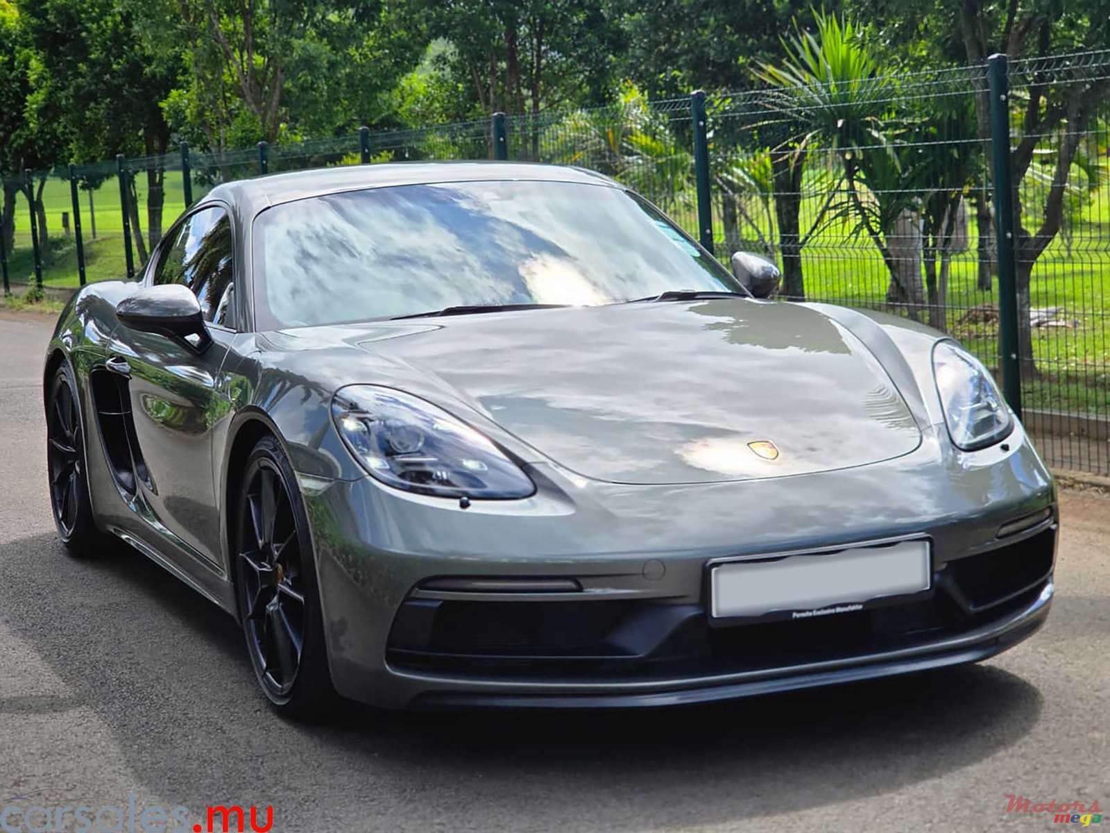 2020' Porsche Cayman GTS 4.0 photo #2