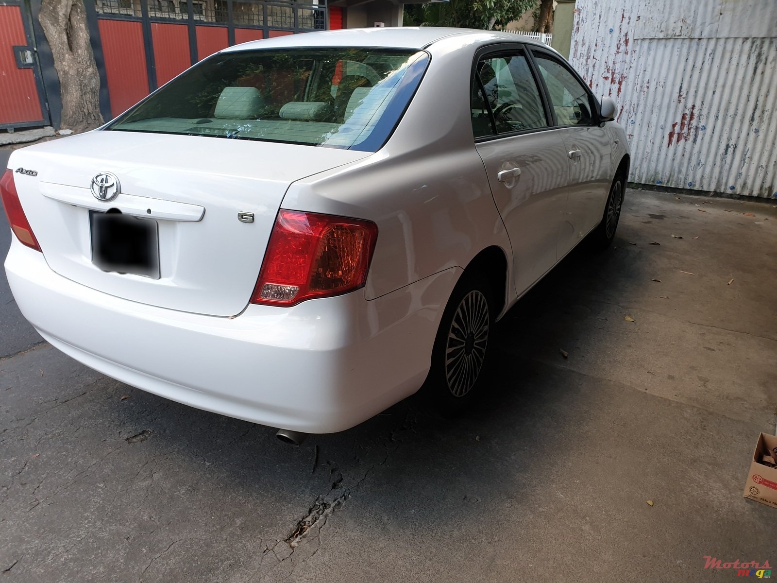 2006' Toyota Axio photo #5