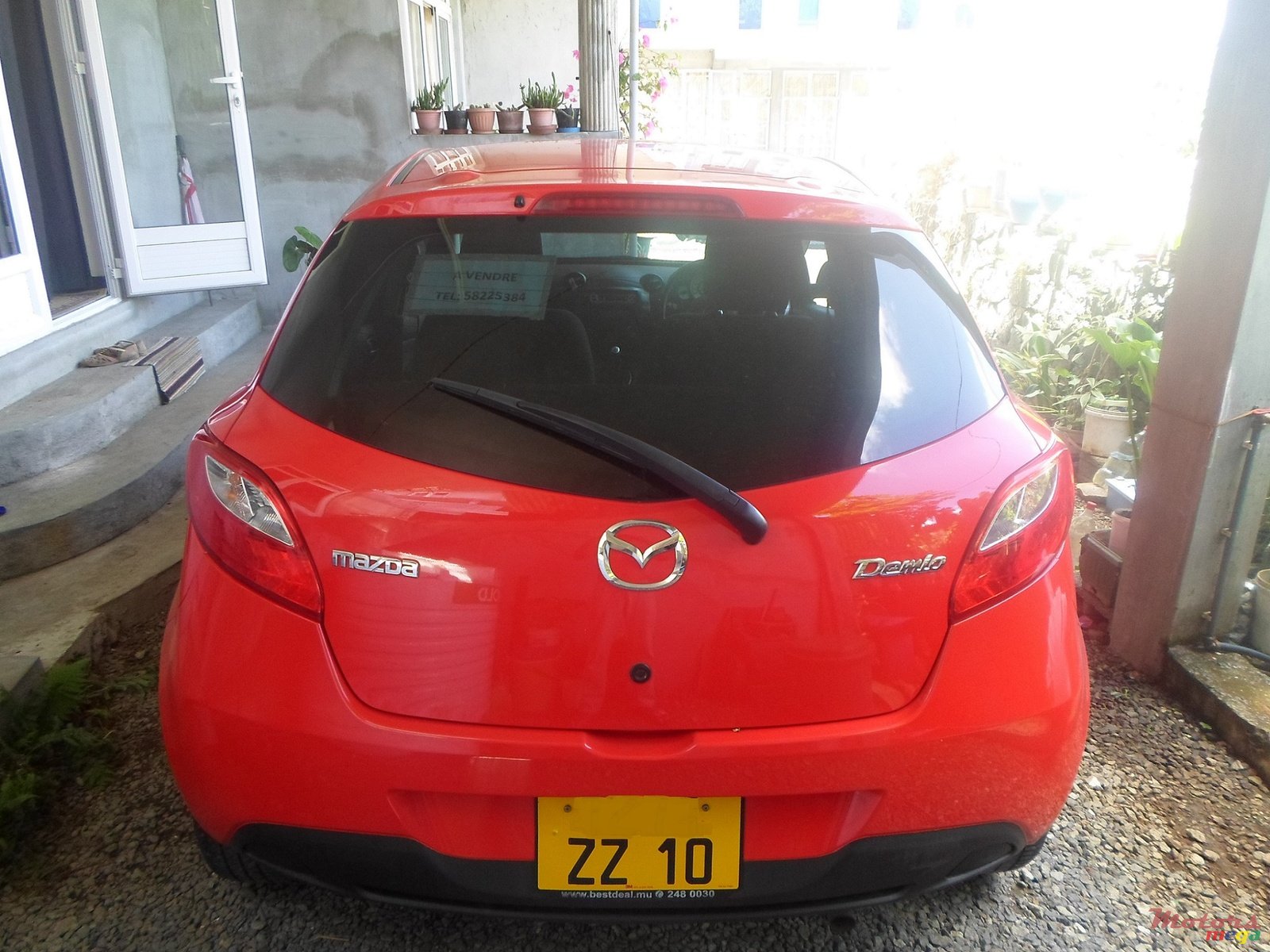 2010' Mazda Demio photo #2