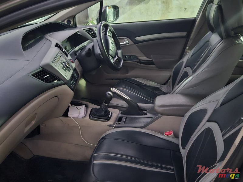 2013' Honda Civic photo #6
