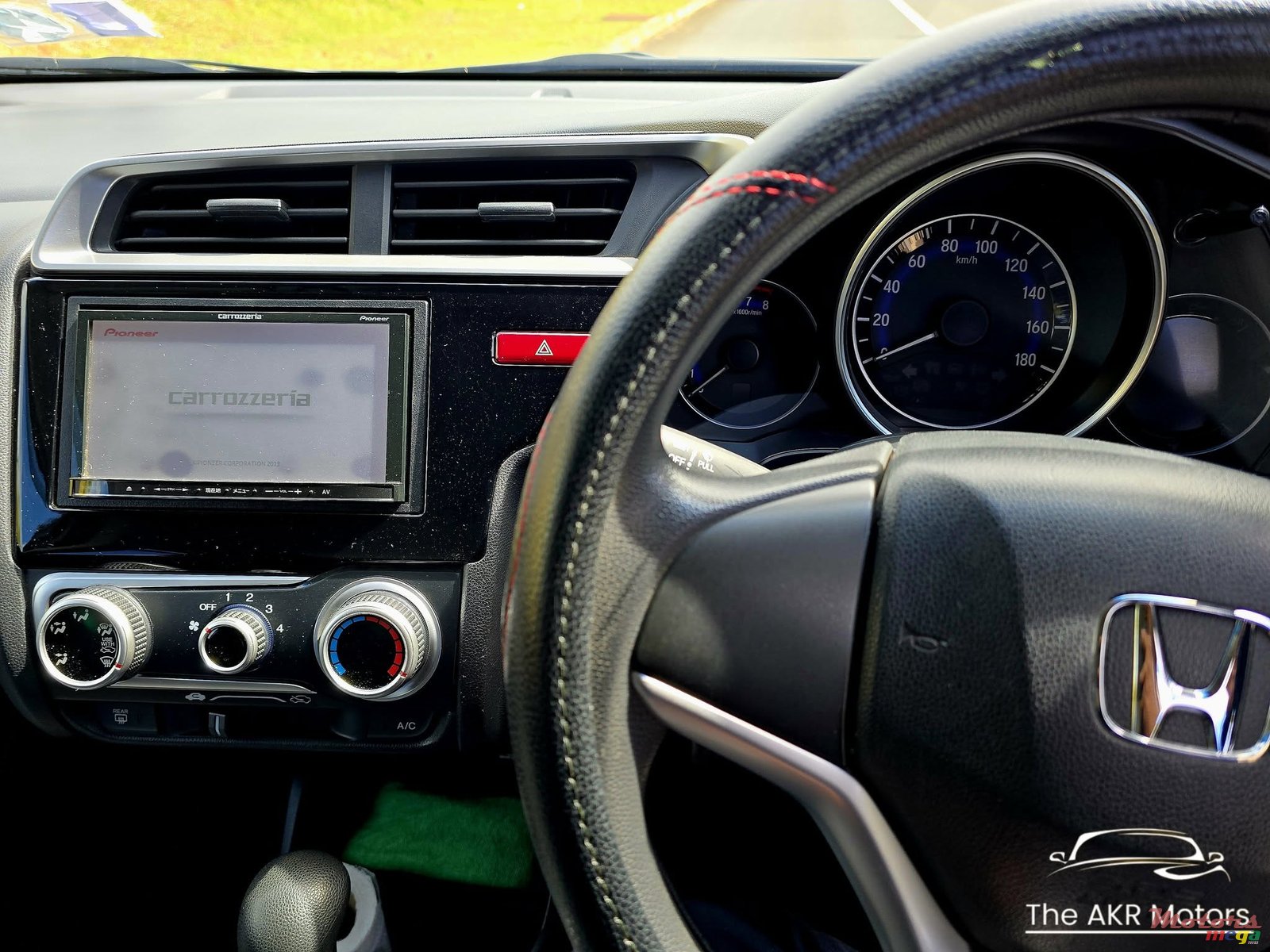 2014' Honda photo #6