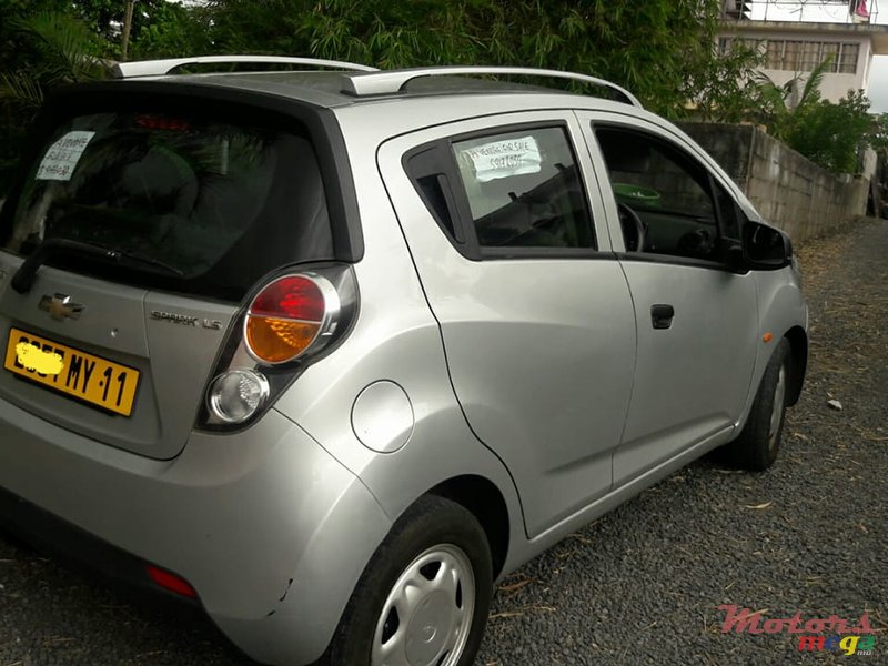 2011' Chevrolet Spark photo #2