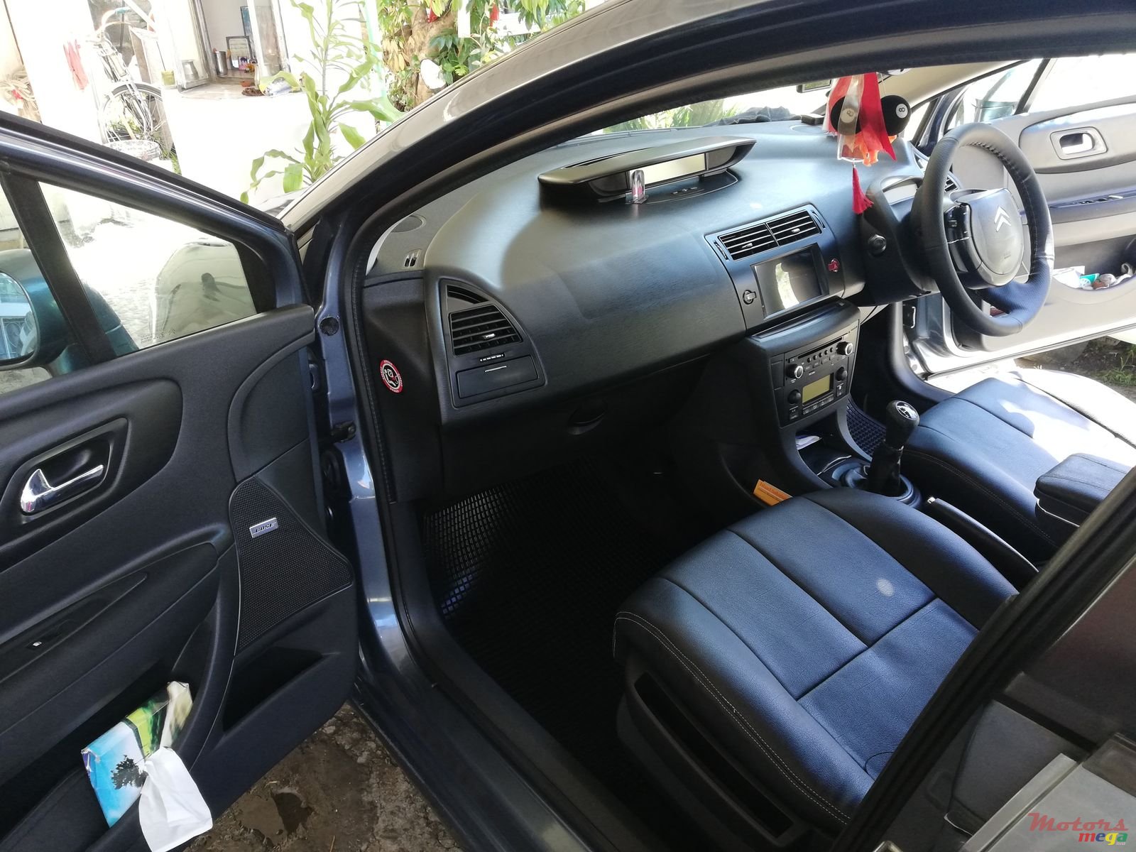 2005' Citroen C4 photo #3