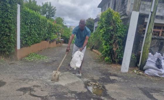 Curepipe : Un tiers du réseau routier dans un sale état