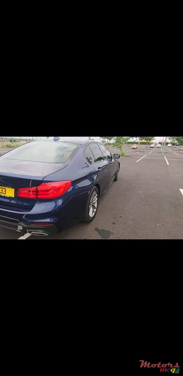 2018' BMW 520 M performance photo #2