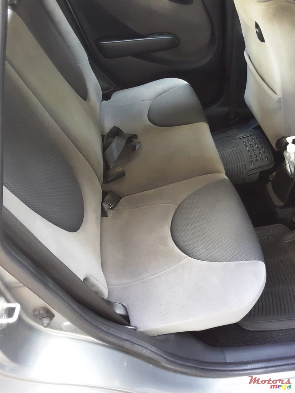 2006' Honda Fit photo #5