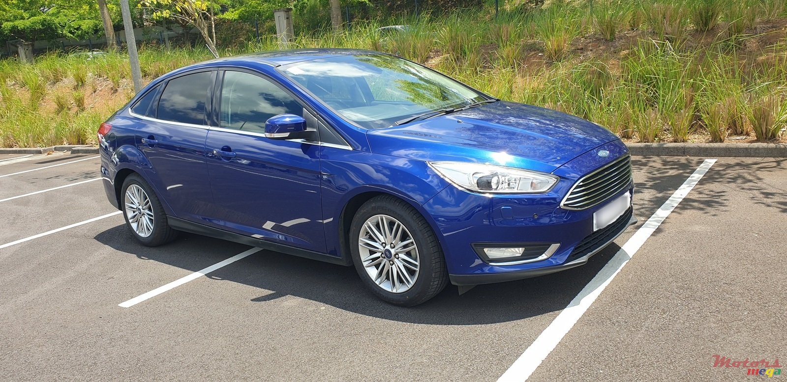 2019' Ford Focus photo #2
