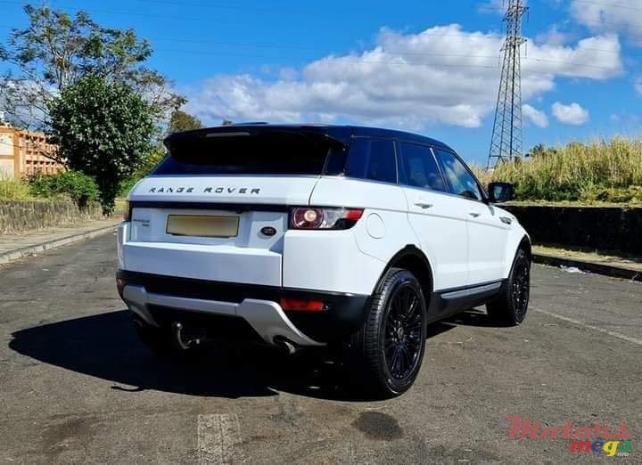 2014' Land Rover Range Rover Evoque photo #2