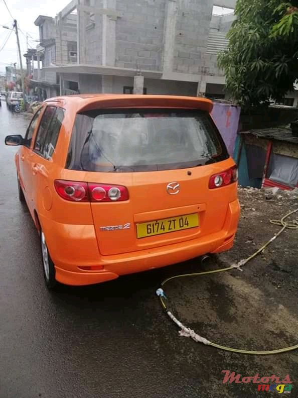 2004' Mazda 2 Dorigine photo #2