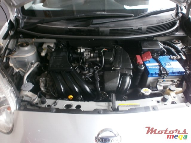 2011' Nissan March photo #6