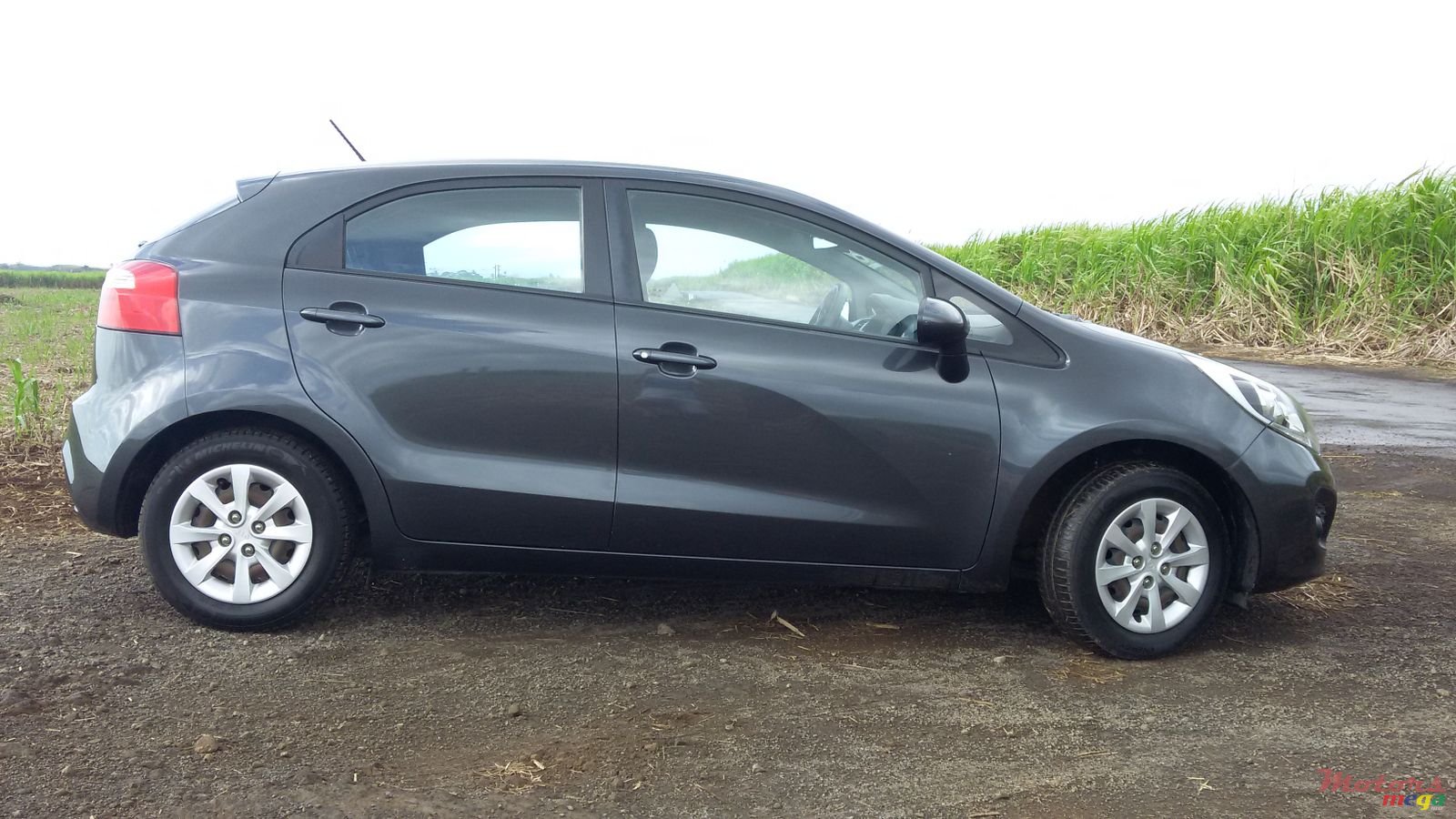2014' Kia Rio photo #4