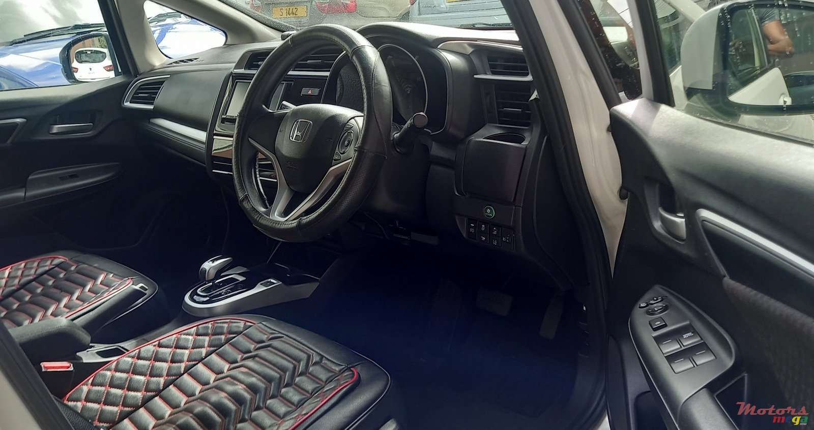 2018' Honda Fit photo #5