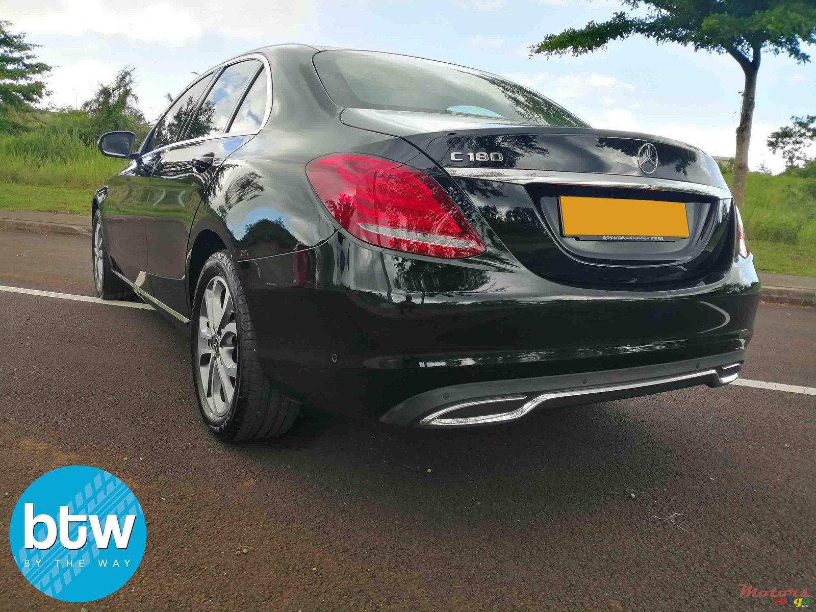 2018' Mercedes-Benz C-Class 180 photo #2