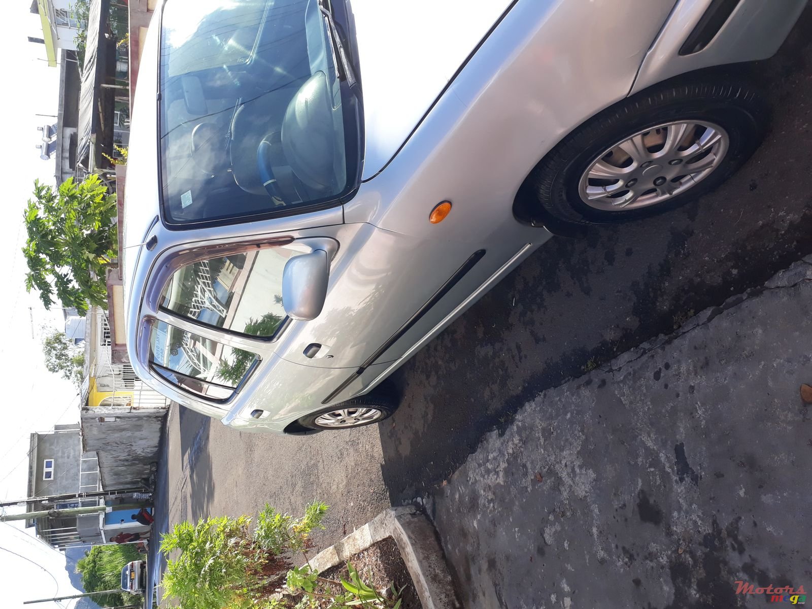 1998' Nissan March photo #3