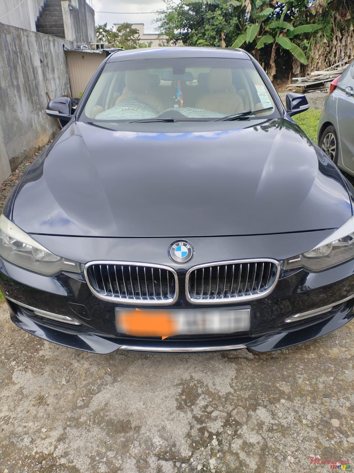2014' BMW 320 photo #1