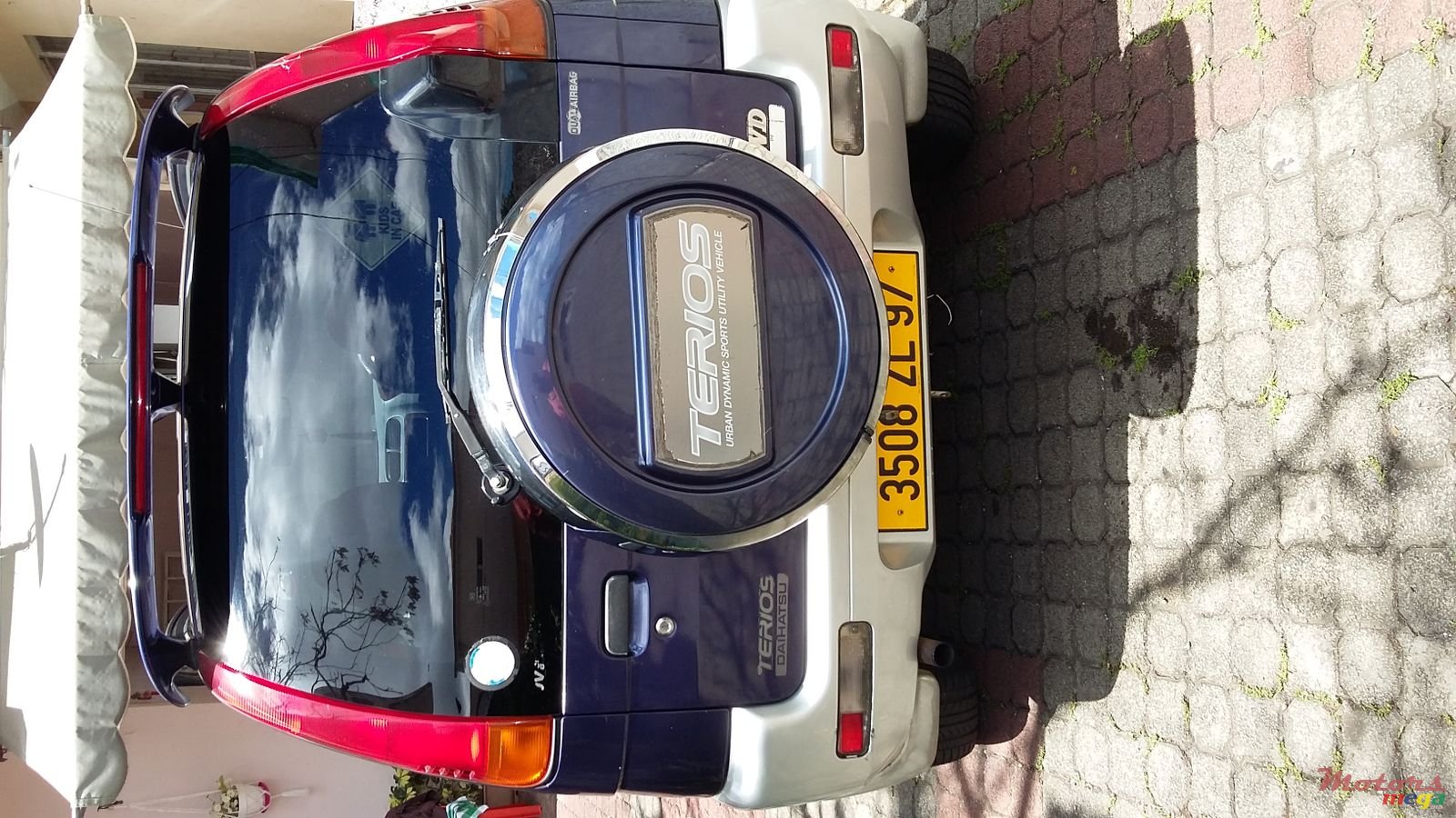 1997' Daihatsu Terios photo #1