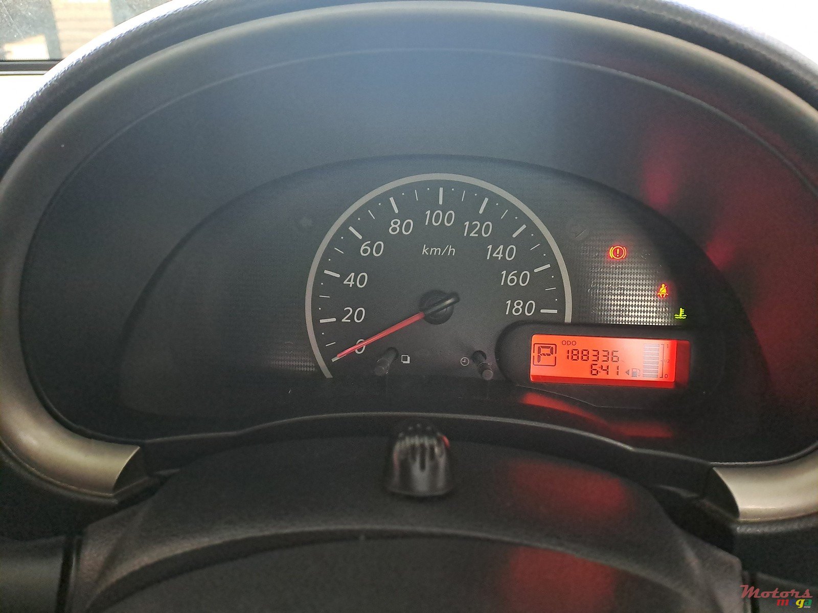 2013' Nissan March photo #7