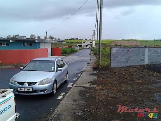 2004' Mitsubishi Lancer X photo #4