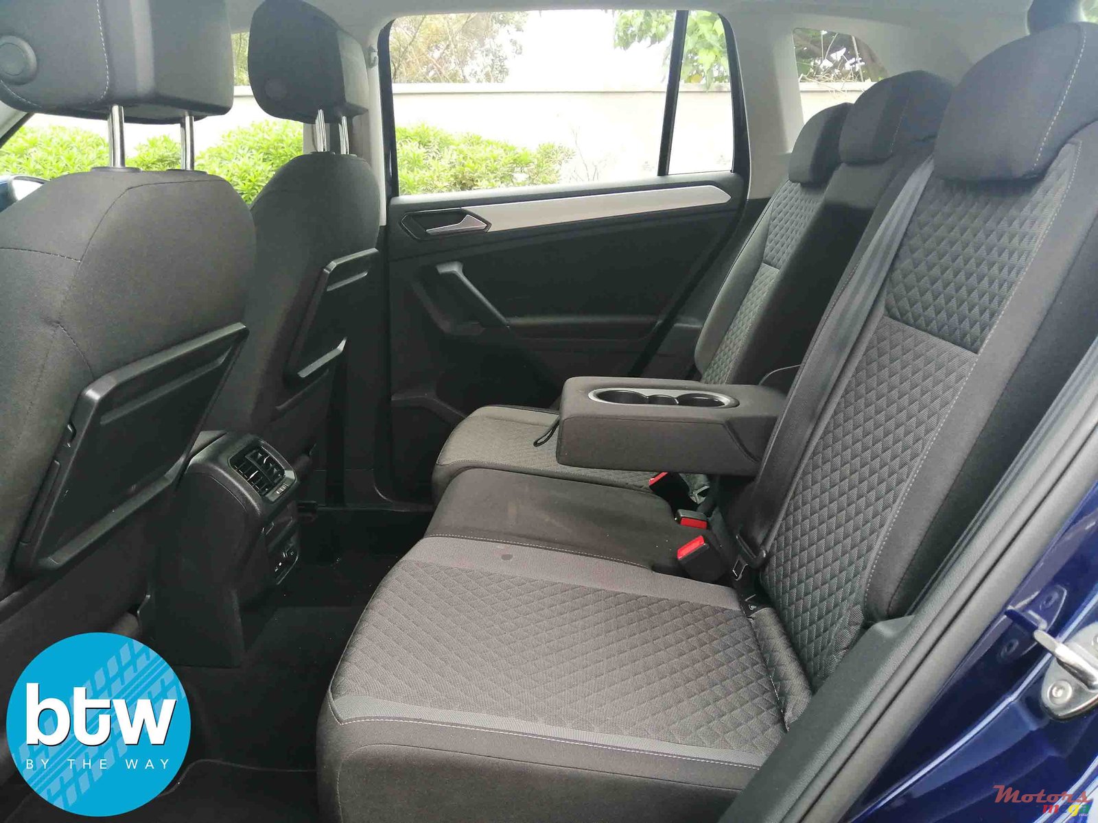 2018' Volkswagen Tiguan CL TSI photo #3