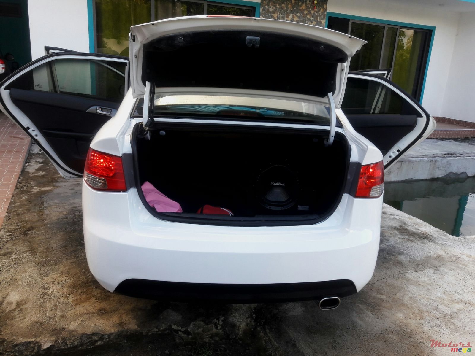 2012' Kia Cerato Sport photo #5