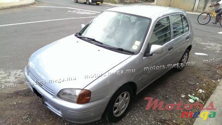 1997' Toyota Starlet photo #1