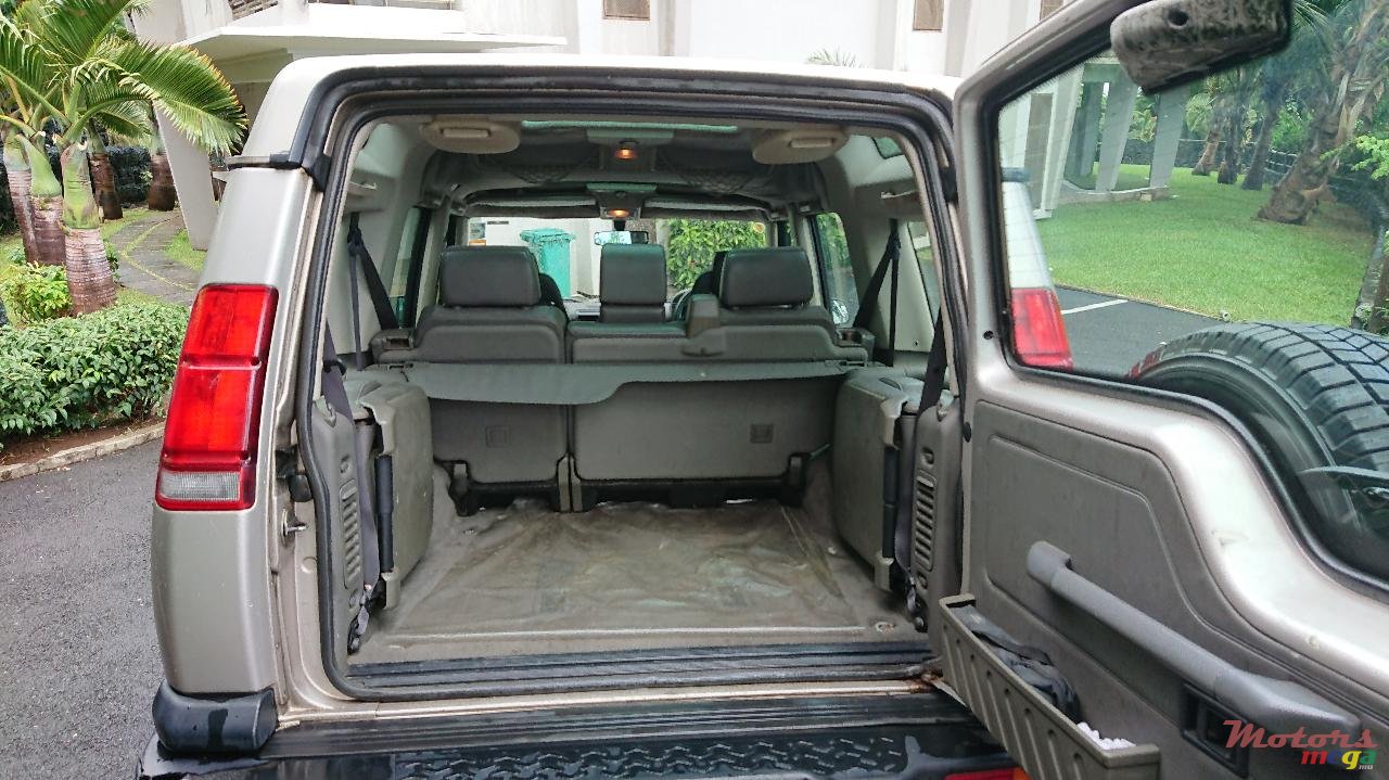 2001' Land Rover Discovery Series II photo #6