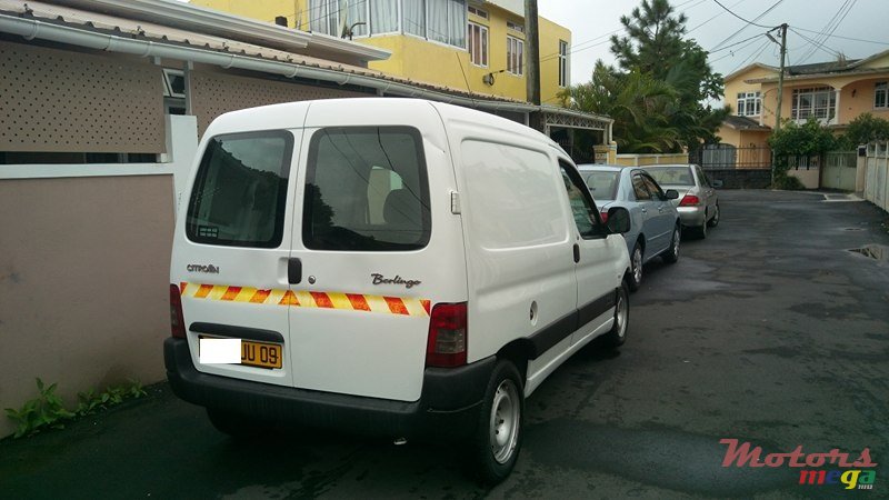 2009' Citroen Berlingo photo #2