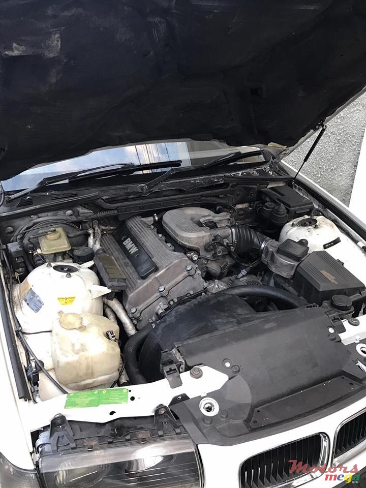 1994' BMW 3 Series photo #5