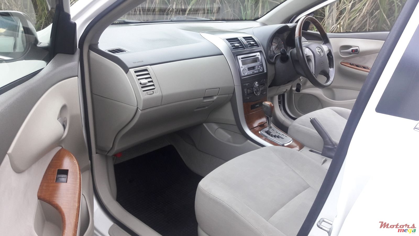 2009' Toyota Axio Grade G photo #3