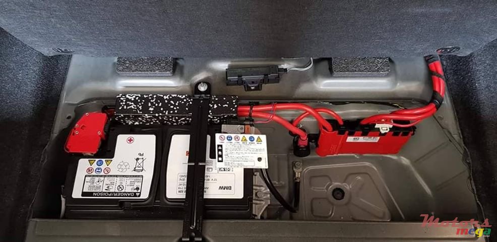 2013' BMW 120 photo #7