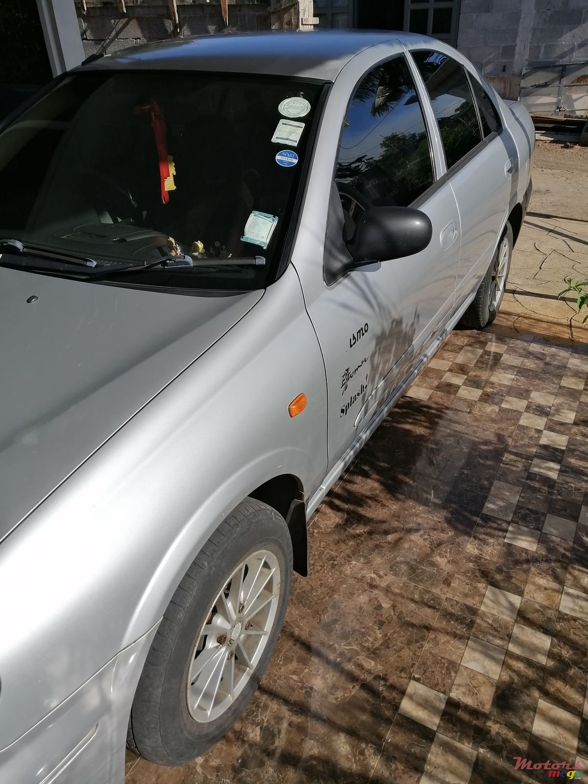 2005' Nissan Sunny photo #6