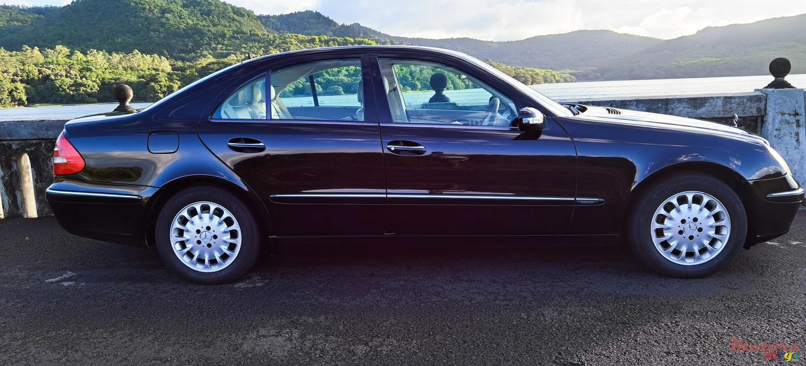 2006' Mercedes-Benz E-Class E280 Elegance photo #4