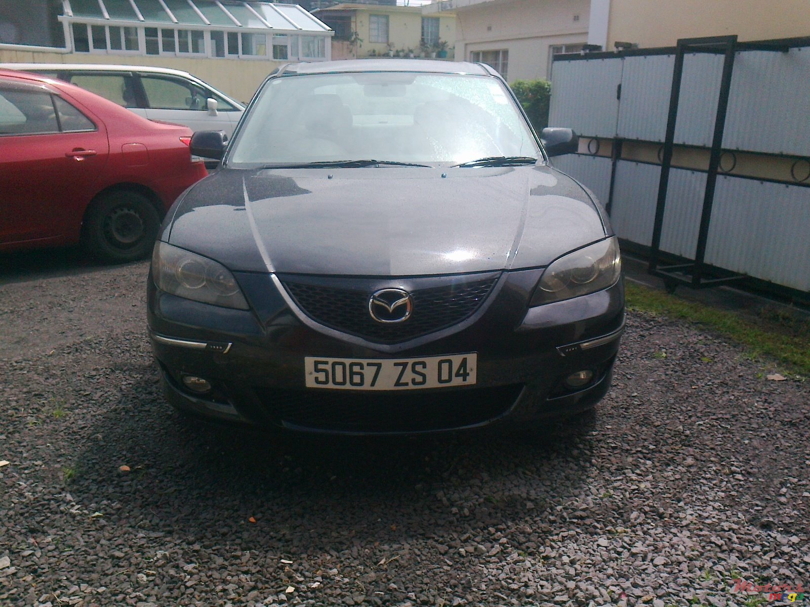 2004' Mazda 3 MAZDA 3 JAPAN photo #1