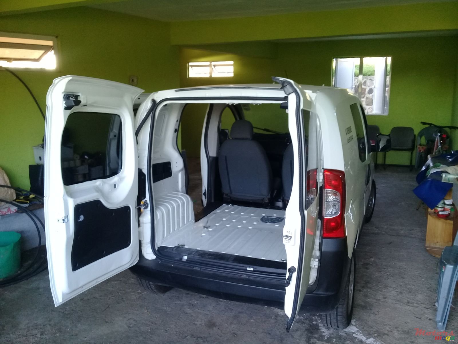 2014' Peugeot Bipper photo #6