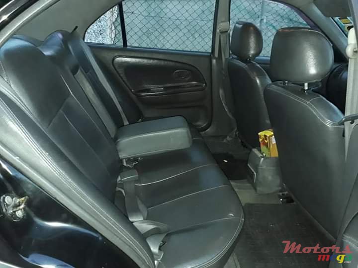 1999' Mitsubishi Lancer GLXi photo #4