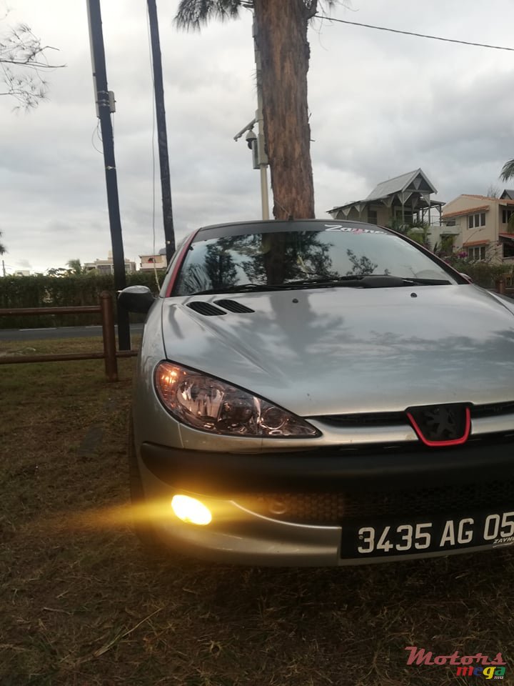 2005' Peugeot 206 photo #4