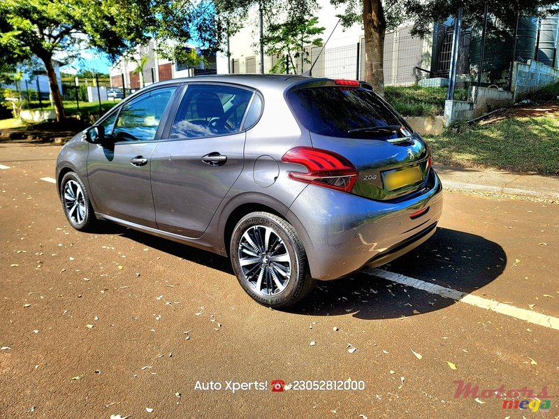 2019' Peugeot 208 1.2 Turbo Petrol Automatic photo #5