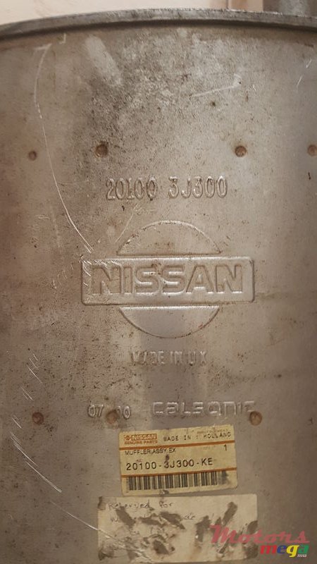 2000' Nissan Primera photo #2