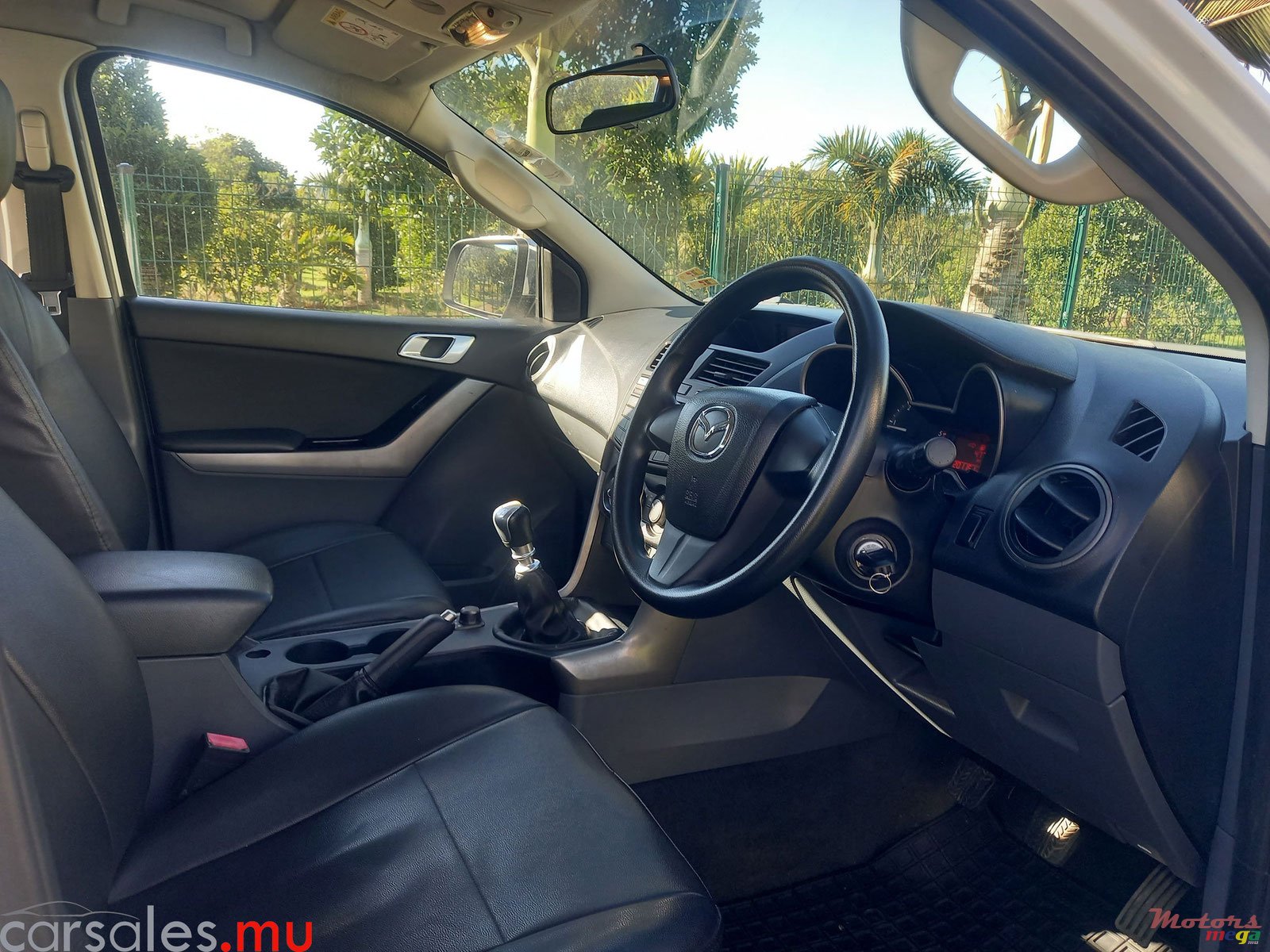 2020' Mazda BT-50 2.2 4x4 photo #6