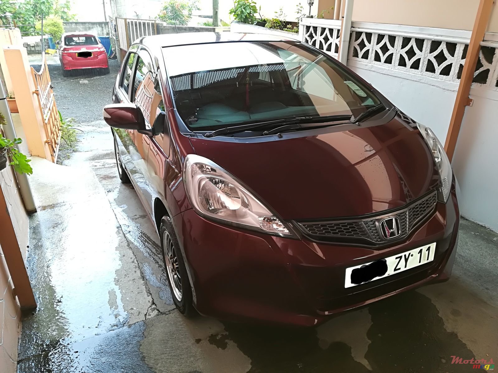 2011' Honda Fit photo #2