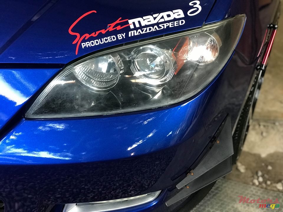 2007' Mazda Axela 3 photo #6