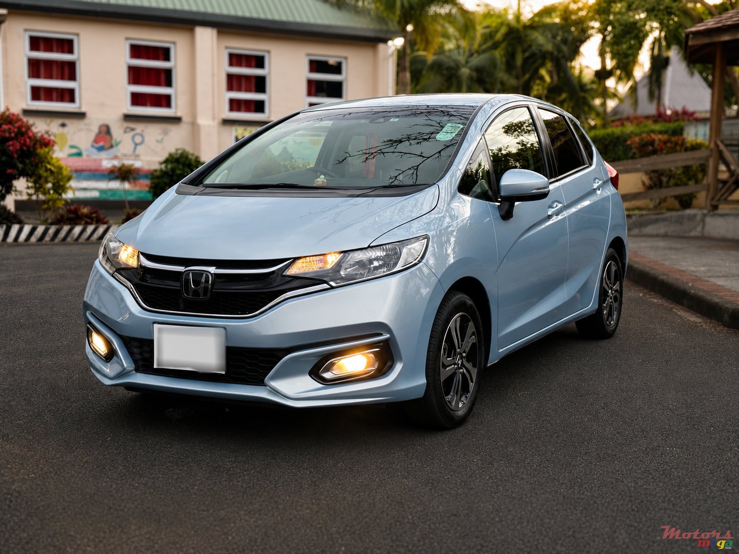 2019' Honda Fit photo #2