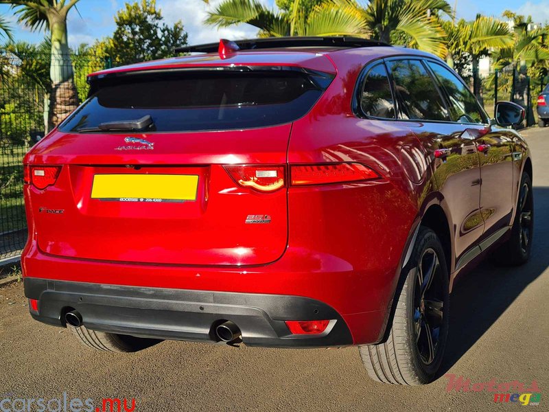 2017' Jaguar F-Pace R-Sport 25t photo #4