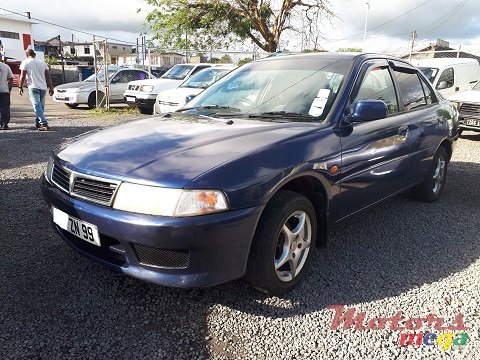 1999' Mitsubishi Lancer photo #1