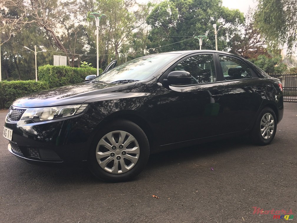 2011' Kia Cerato photo #1